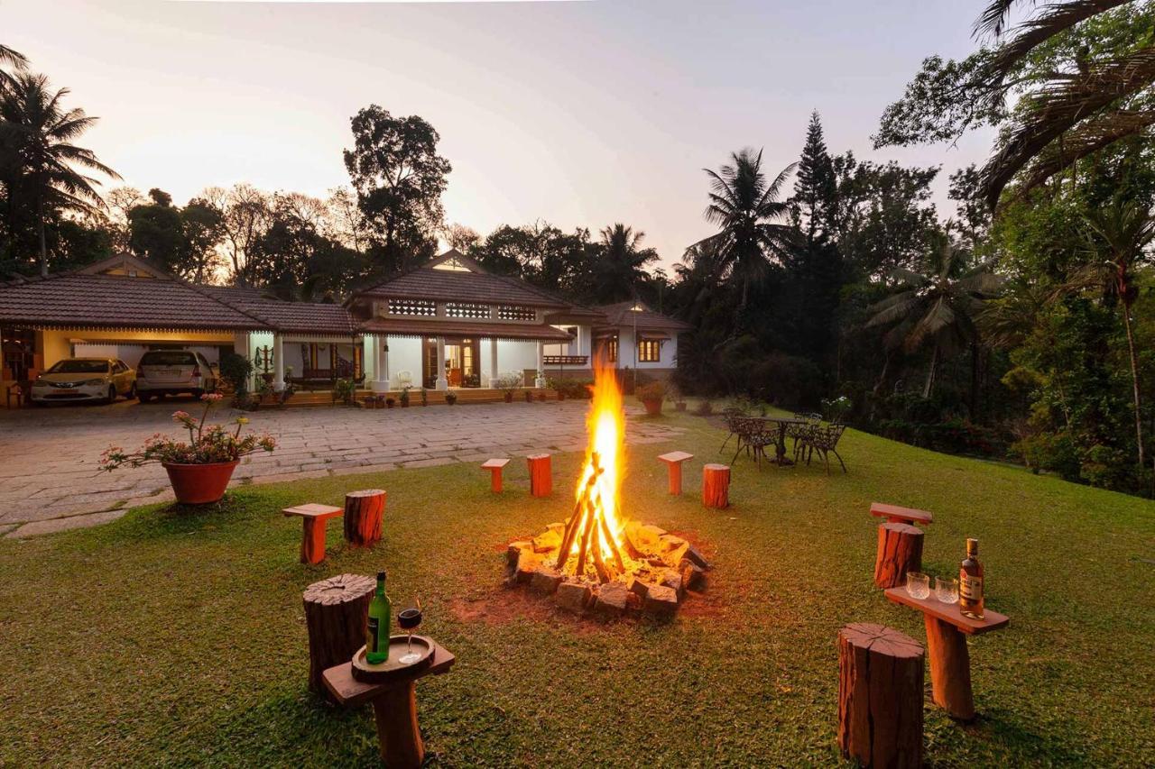 Crystal Homestay By Veo - Part Of Stayvista Madikeri Exterior photo